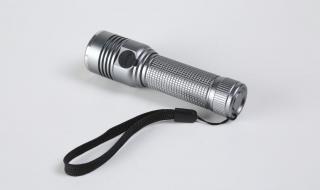 小太阳强光手电 小太阳强光手电